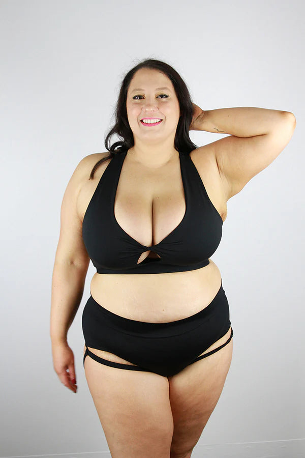 Mid Waist Brazil Scrunch Bum Garter Shorts - Matte Black