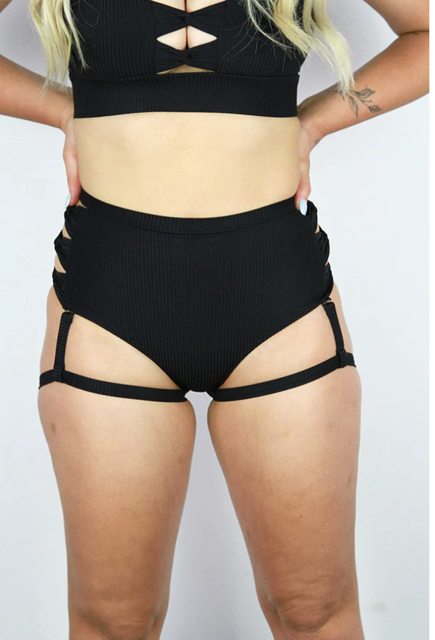 Sasha Mid Waist Garter Short - Black