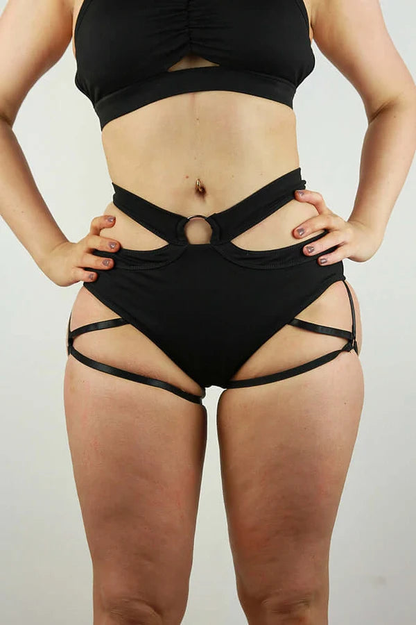 Izzy Mid Waist Garter Short - Black