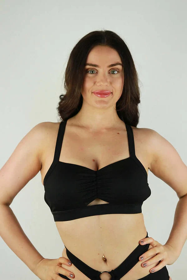 Izzy Strappy Sports Bra - Black