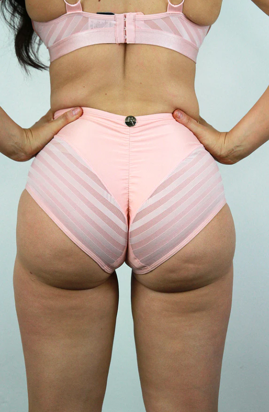 Rarr Alexis Mid Waist Short - Pink