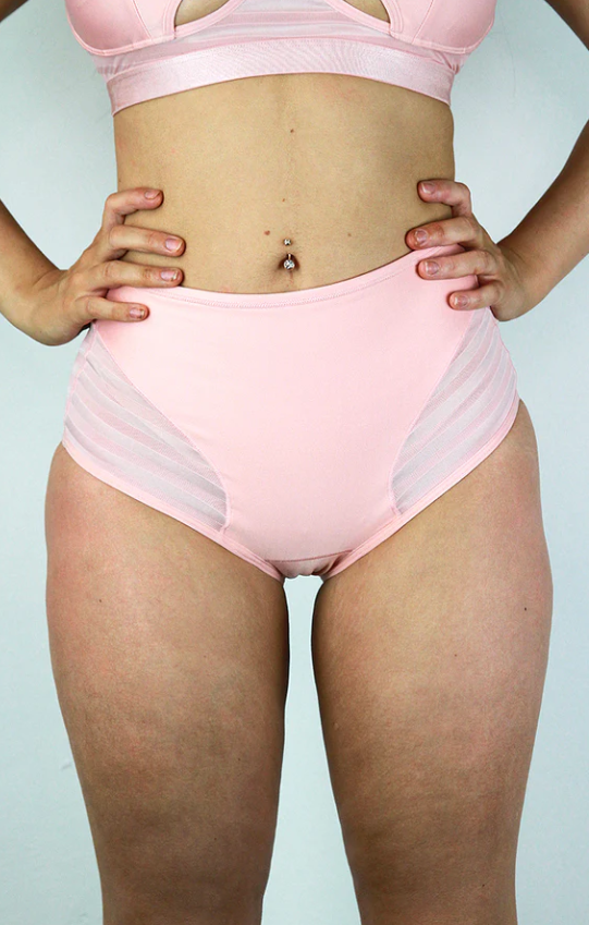 Rarr Alexis Mid Waist Short - Pink