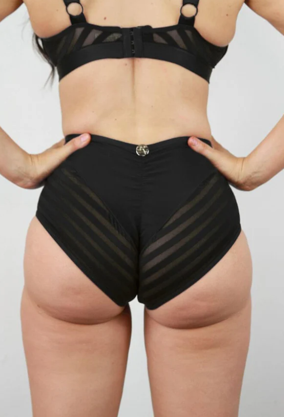 Rarr Alexis Mid Waist Short - Pink