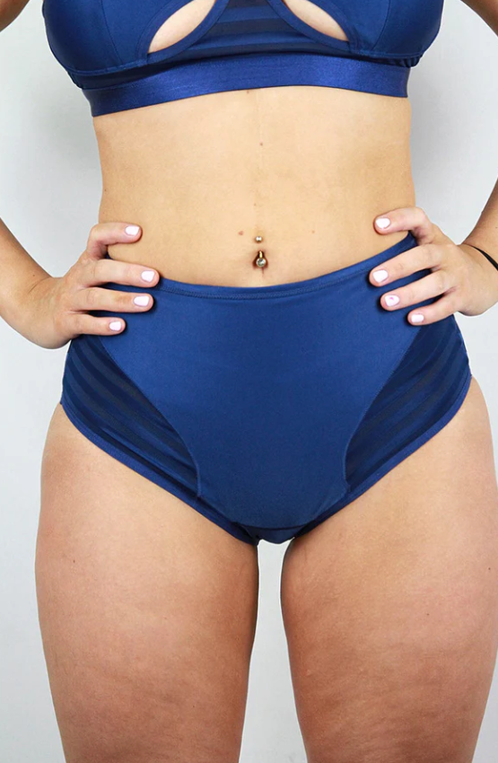 Rarr Alexis Mid Waist Short - Pink