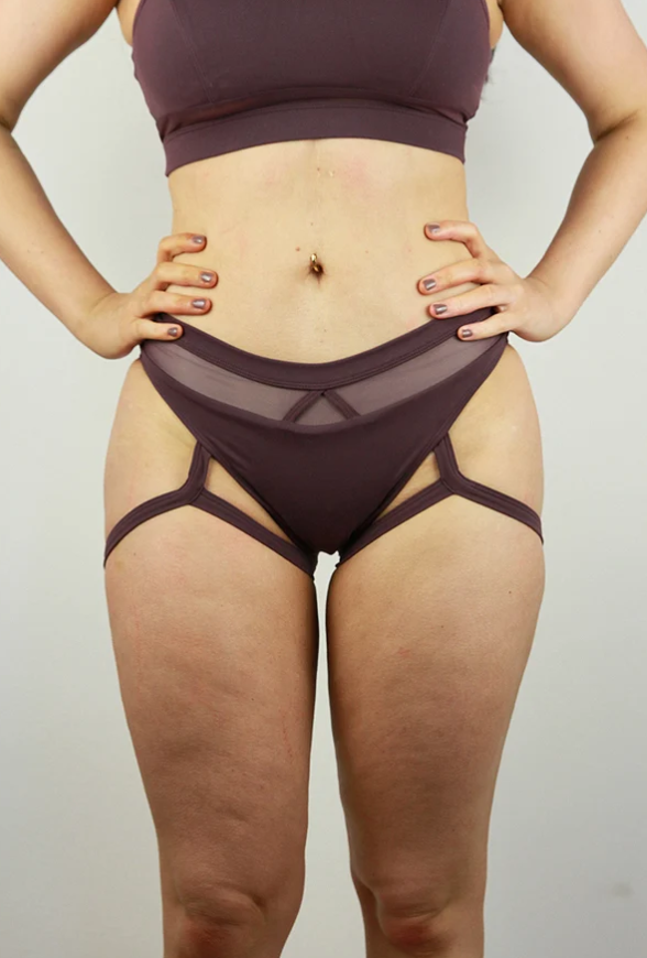 Carmen Low Waist Garter Short - Mocha