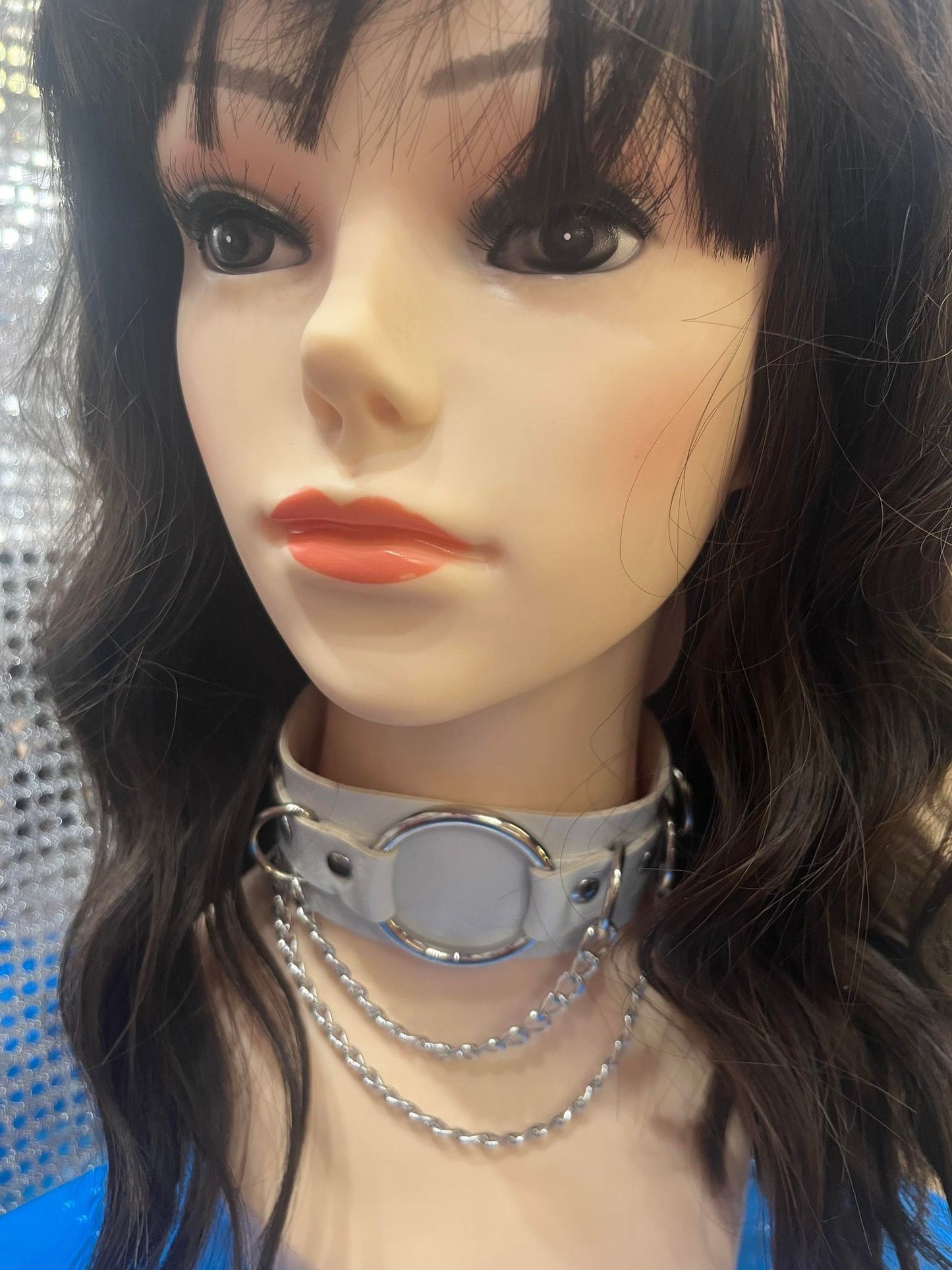 White Choker Styles