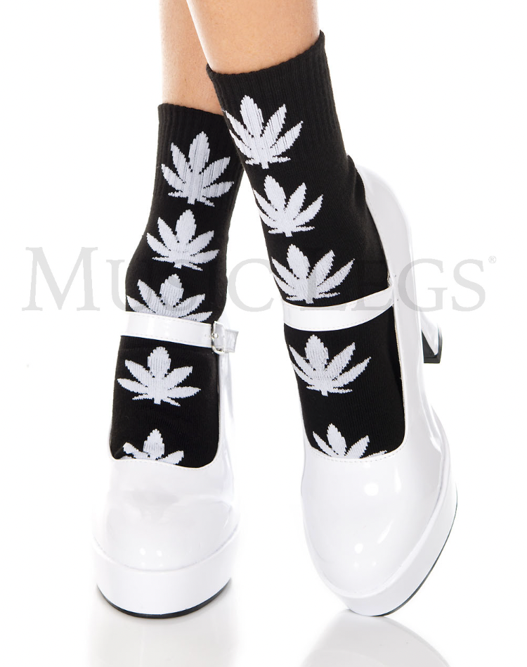 Music Legs Leaf Print 537